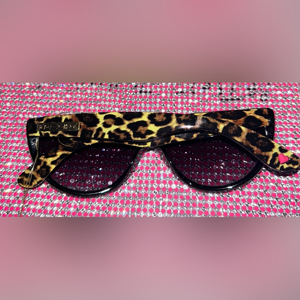 Betsey Johnson sunglasses shades cateye leopard black  punk sunnies rockabilly